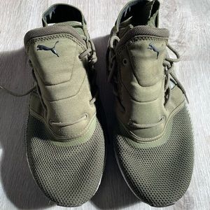Mens puma TSUGI Shinsei Olive night-puma white Trainers 36375904 US Size 10